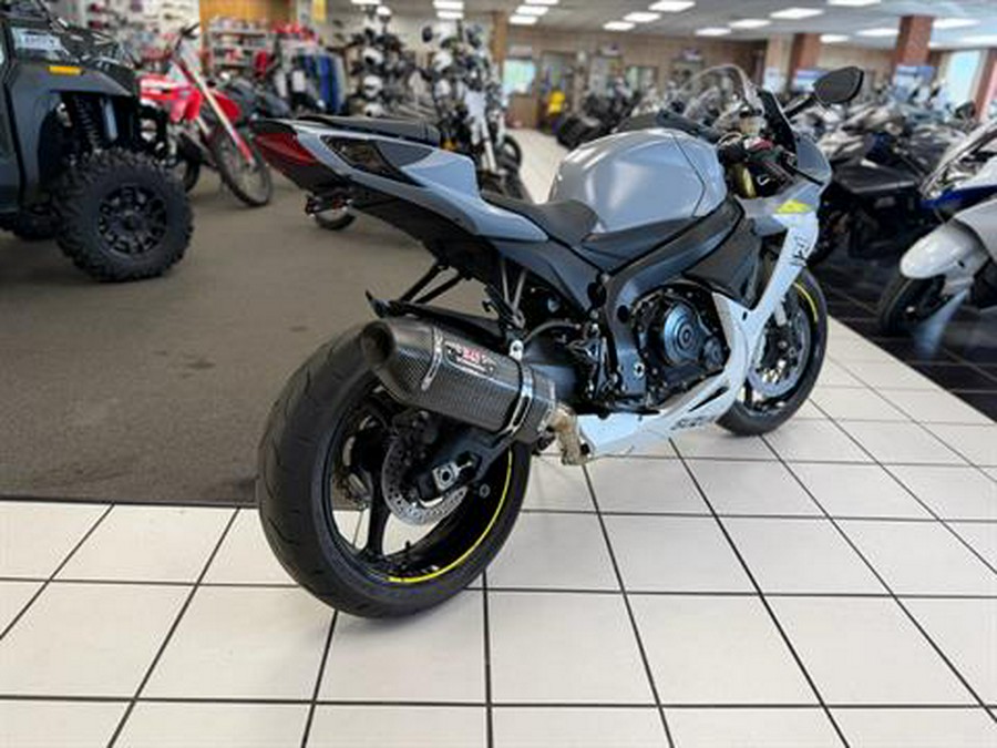 2022 Suzuki GSX-R750