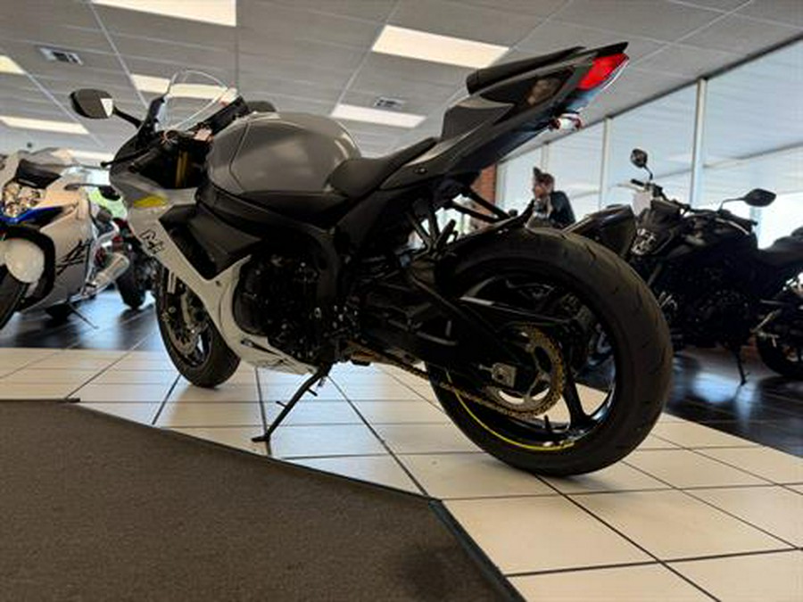 2022 Suzuki GSX-R750