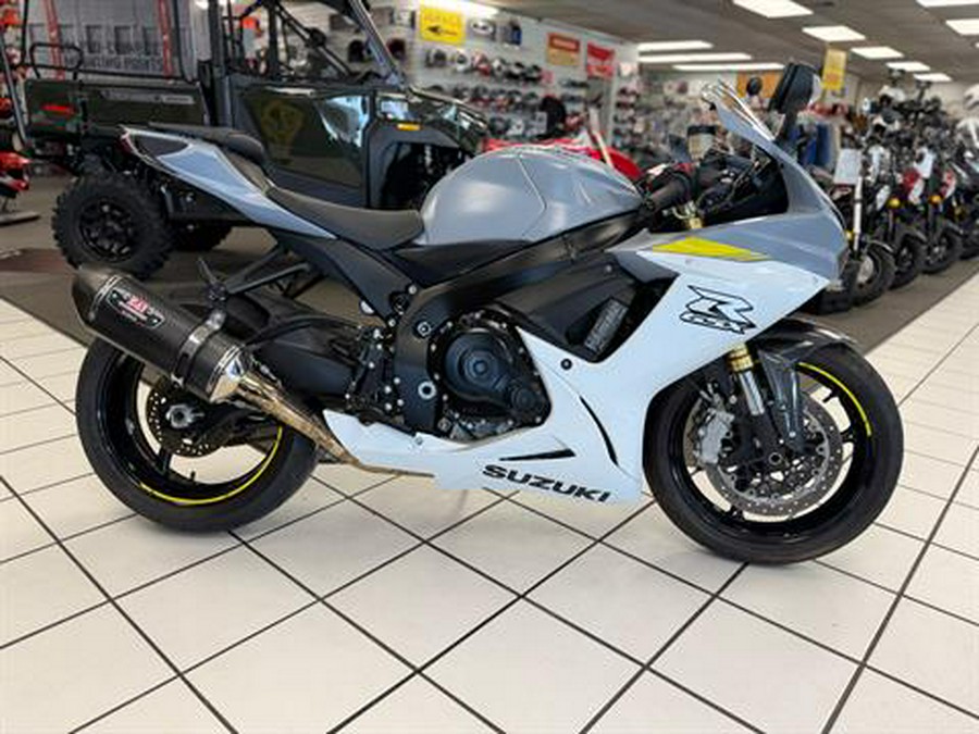 2022 Suzuki GSX-R750