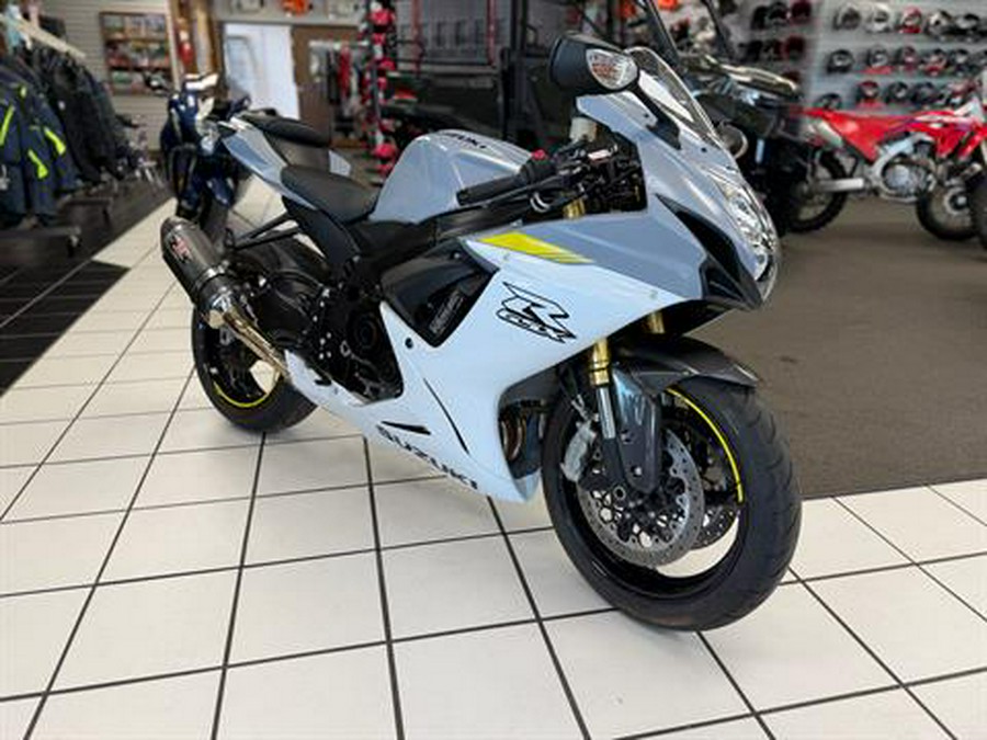 2022 Suzuki GSX-R750