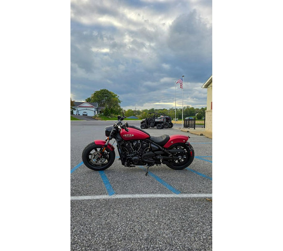 2025 Indian Motorcycle® Scout® Bobber Limited +Tech Sunset Red Smoke