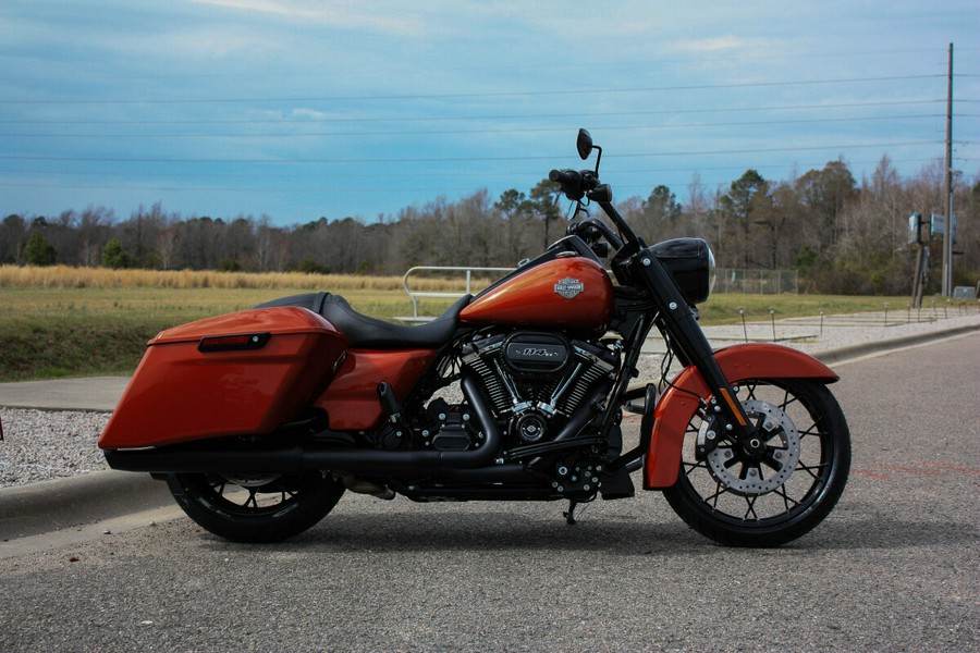 2025 Harley-Davidson® FLHRXS Road King® Special