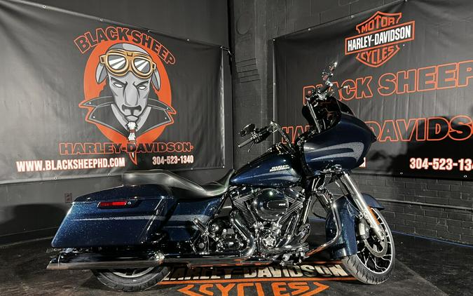 2016 Harley-Davidson® FLTRXS Road Glide® Special