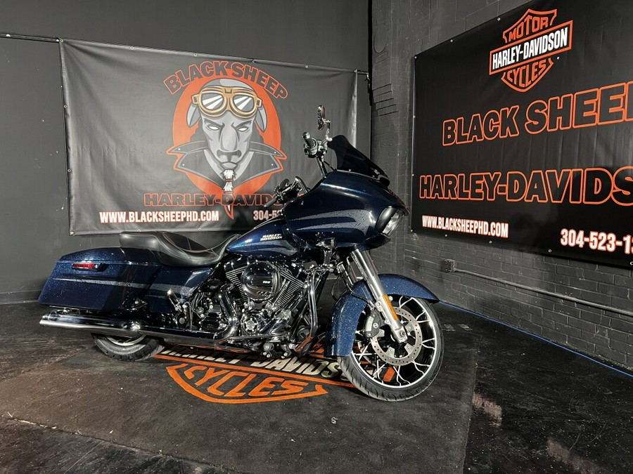 2016 Harley-Davidson® FLTRXS Road Glide® Special