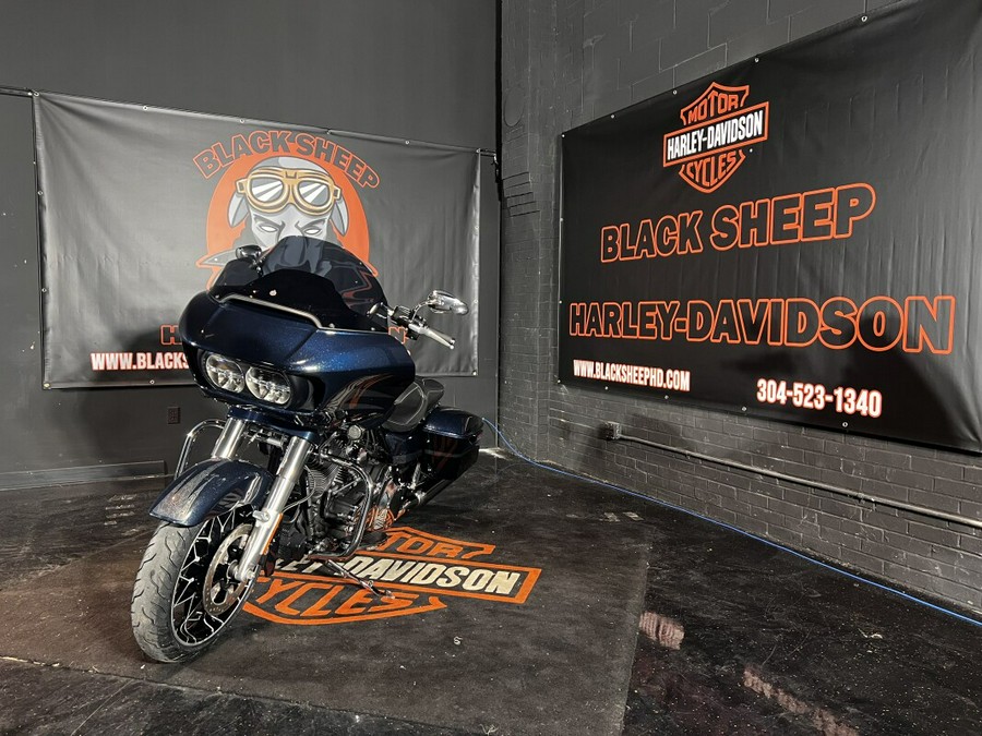 2016 Harley-Davidson® FLTRXS Road Glide® Special