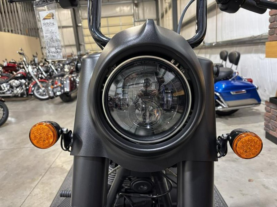 2020 Indian Motorcycle® Springfield® Dark Horse® Sagebrush Smoke