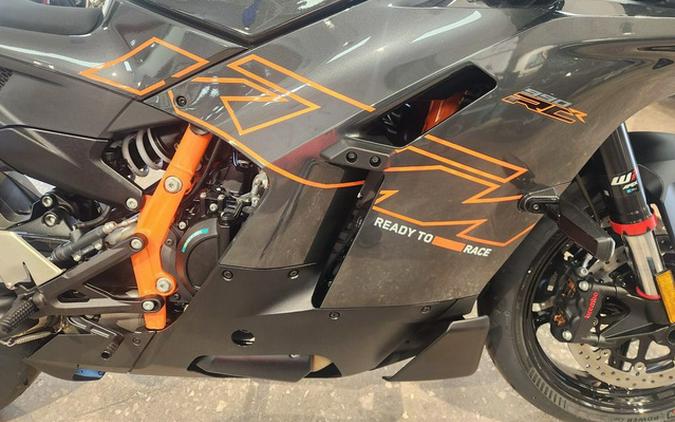 2026 KTM RC 990 R