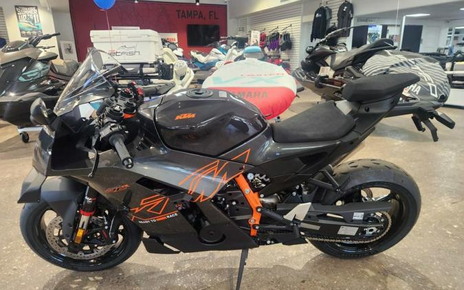 2026 KTM RC 990 R