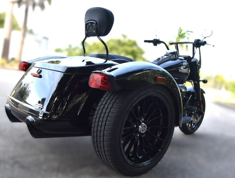 2023 Harley-Davidson Freewheeler