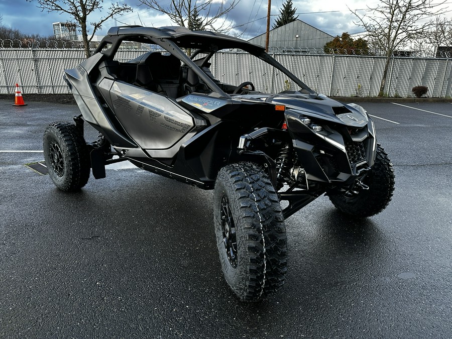 2026 Can-Am Maverick R X RS with Smart-Shox