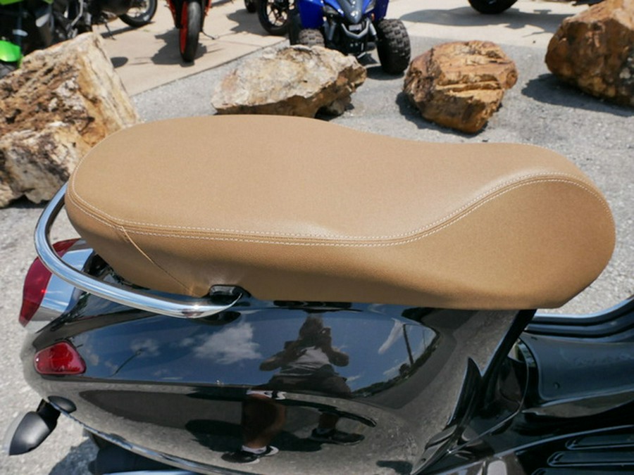 2023 Vespa Sprint 150