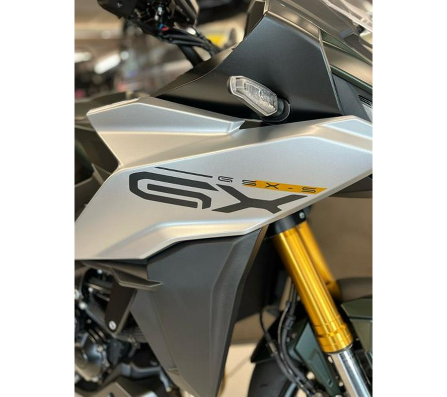 2024 Suzuki GSX-S1000GX+