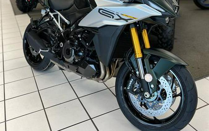 2024 Suzuki GSX-S1000GX+