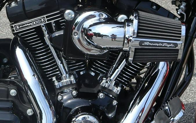 2014 Harley-Davidson CVO™ Road King®