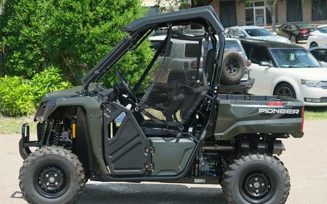 2026 Honda Pioneer 520