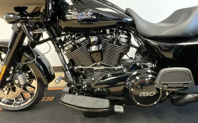 2024 Harley-Davidson® FLTRT - Road Glide® 3