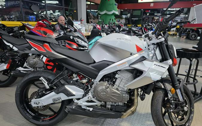 2026 Aprilia Tuono 457
