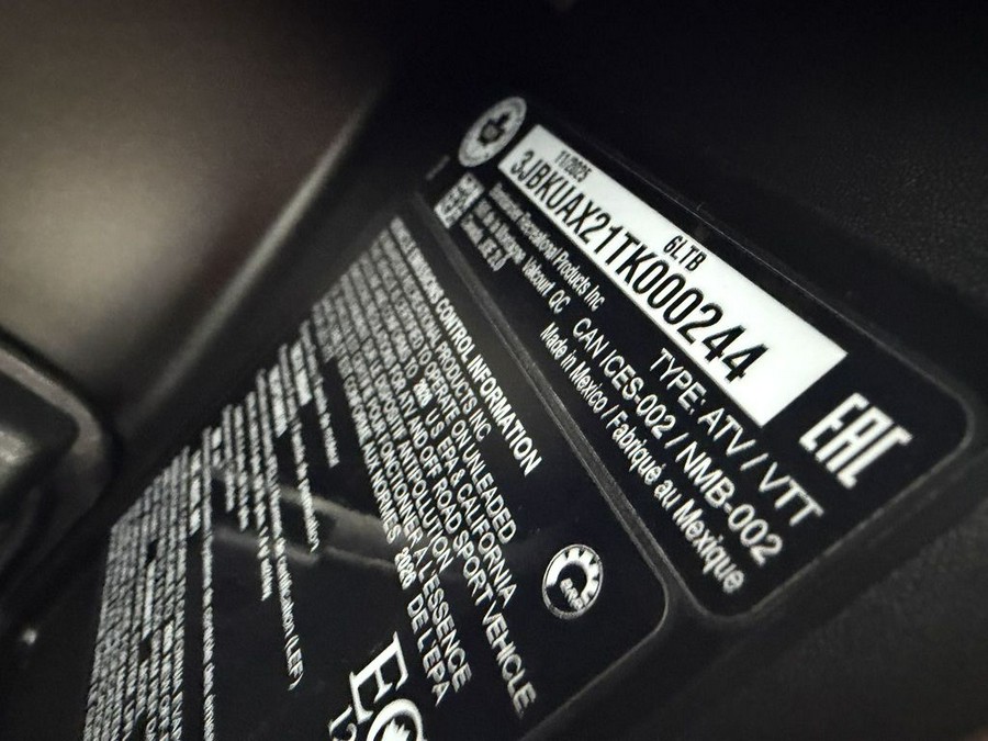 2026 Can-Am® Defender MAX LONE STAR CAB HD11