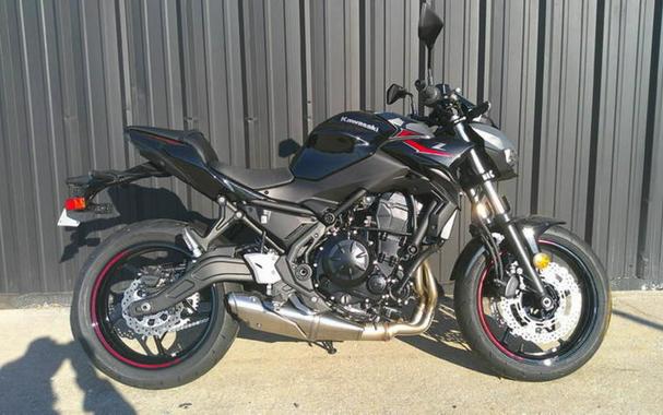 2025 Kawasaki Z650 Base