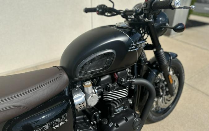 2023 Triumph BONNEVILLE T120 BLACK