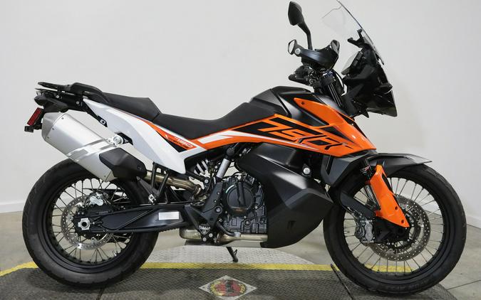 2019 KTM 790 Adventure