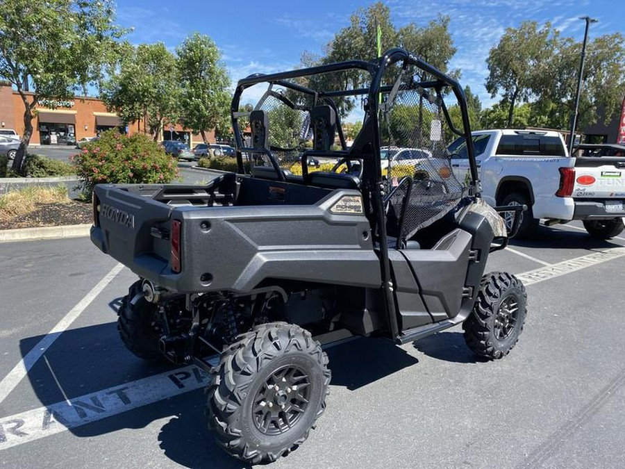 2025 Honda® Pioneer 700 Forest