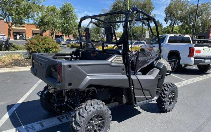 2025 Honda® Pioneer 700 Forest