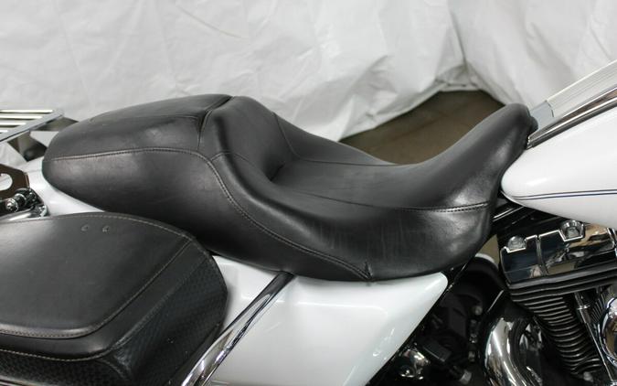 HD FLHRC103 2012 605312C WHITE HOT PEARL W/ PINSTRIP