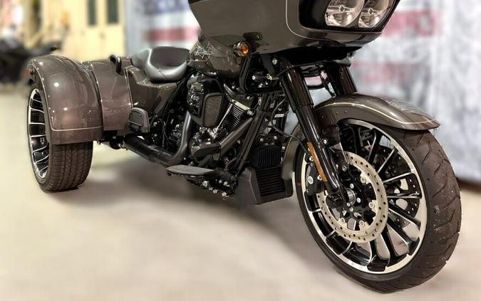 2023 FLTRT Road Glide 3