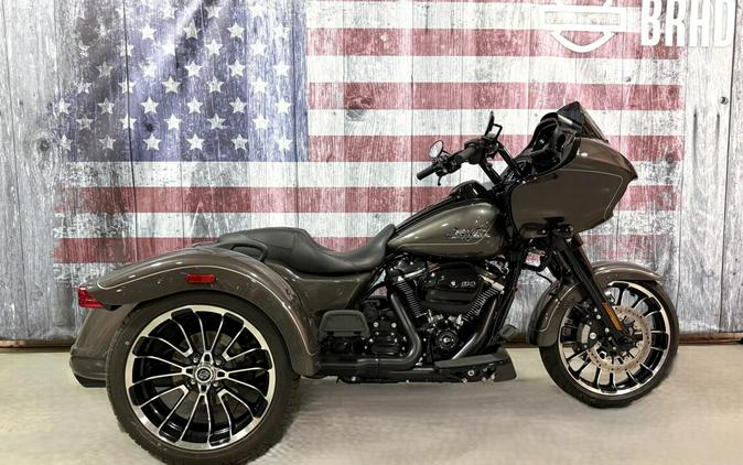 2023 FLTRT Road Glide 3