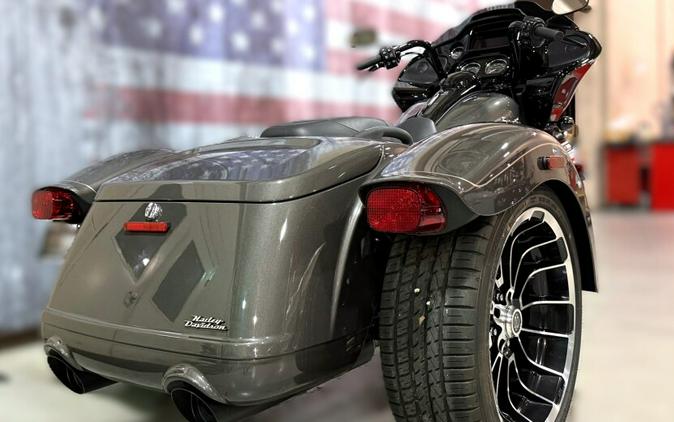 2023 FLTRT Road Glide 3