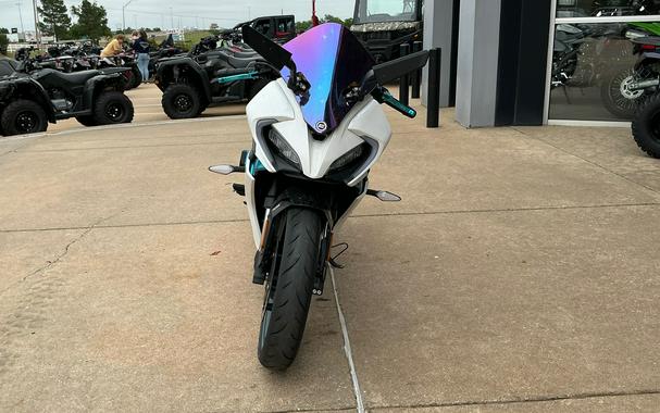2022 CFMOTO 300SS
