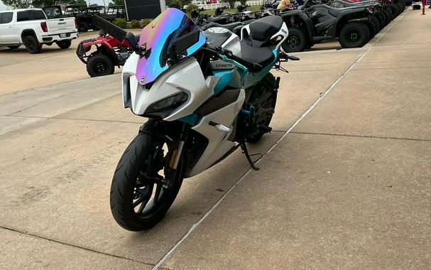 2022 CFMOTO 300SS