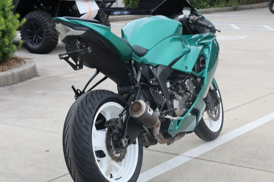 2021 Kawasaki Ninja ZX-6R ABS KRT Edition