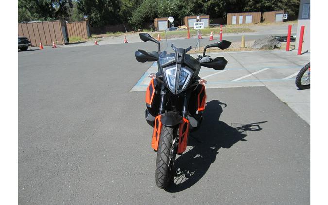 2019 790 Adventure - KTM