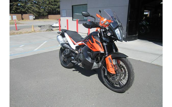 2019 790 Adventure - KTM