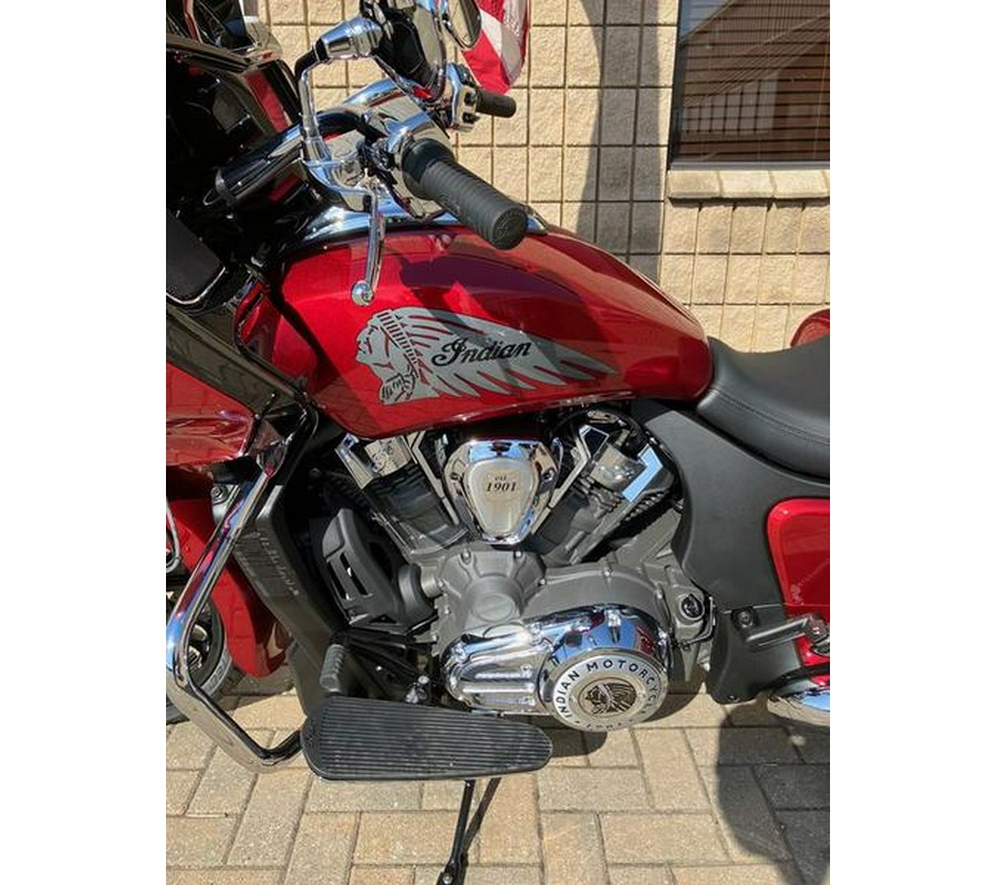 2024 Indian Motorcycle® Challenger® Limited Sunset Red Metallic