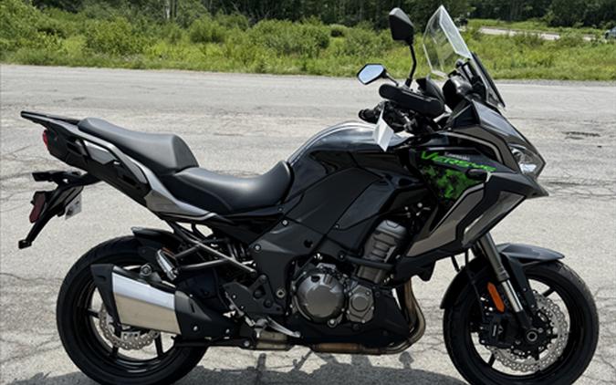 2023 Kawasaki Versys 1000 SE LT+