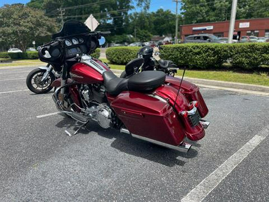 2017 Harley-Davidson Street Glide®