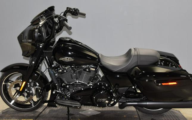 2024 Harley-Davidson Street Glide