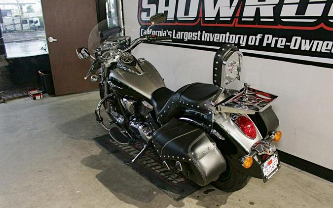 2016 Kawasaki Vulcan® 900 Classic LT