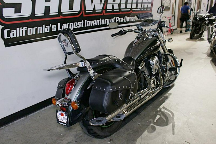 2016 Kawasaki Vulcan® 900 Classic LT