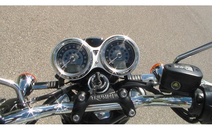 2026 Bonneville T120 - Triumph