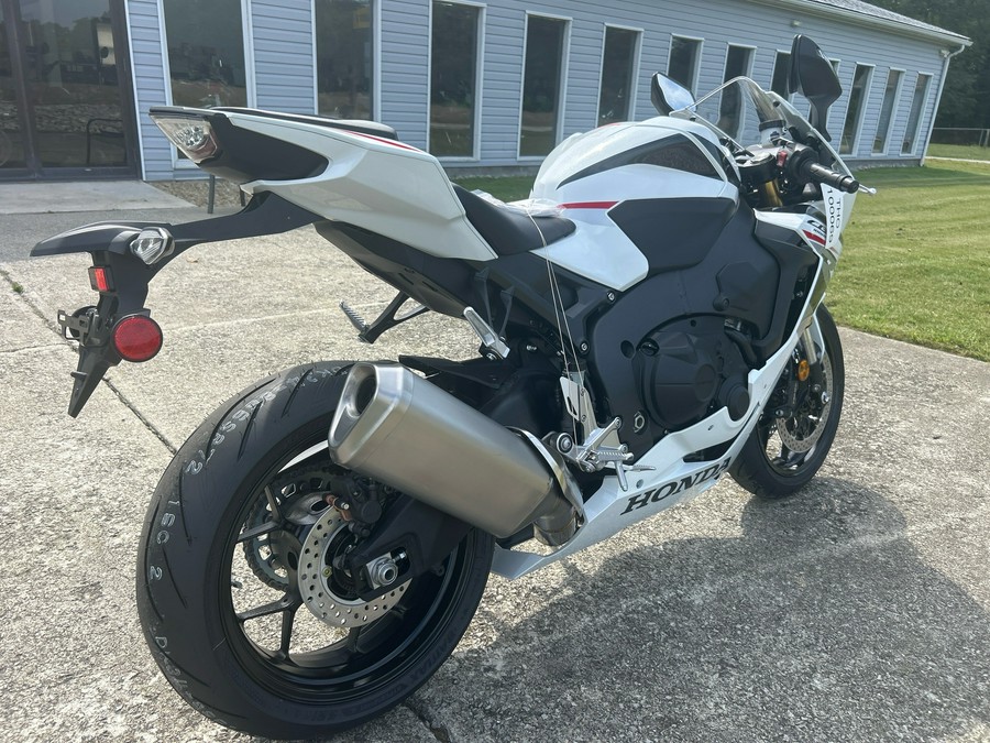 2027 Honda CBR1000RR