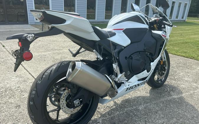 2027 Honda CBR1000RR