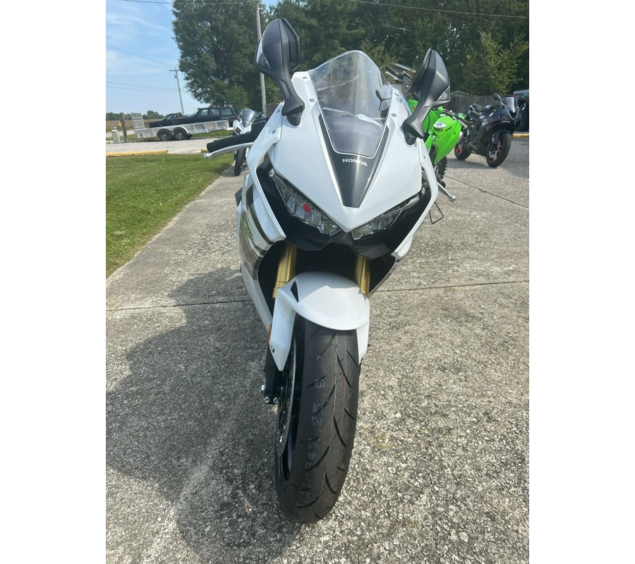 2027 Honda CBR1000RR