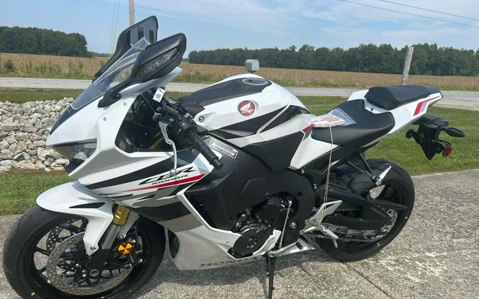 2027 Honda CBR1000RR
