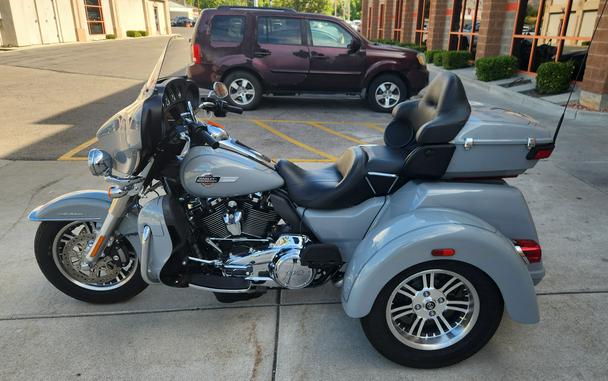 2025 Harley-Davidson Tri Glide® Ultra
