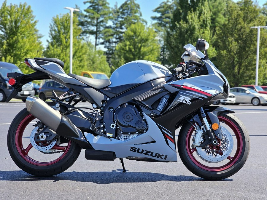 2023 Suzuki GSX-R600