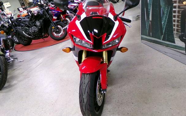 2024 Honda CBR600RR